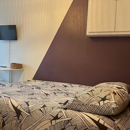 Le Nid Castries - Charmant logement complet et équipé Centre Castries proche Montpellier Extérieur photo